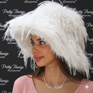 Elegant White Feather Hat by
